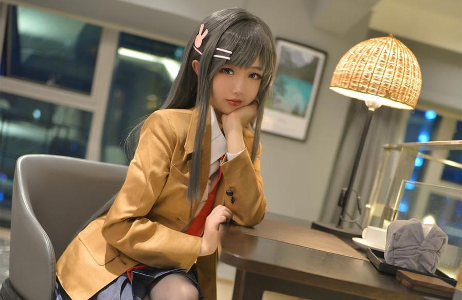 手机上下载黑料不打烊tttzzz668su最新版安卓app，随时随地看电影