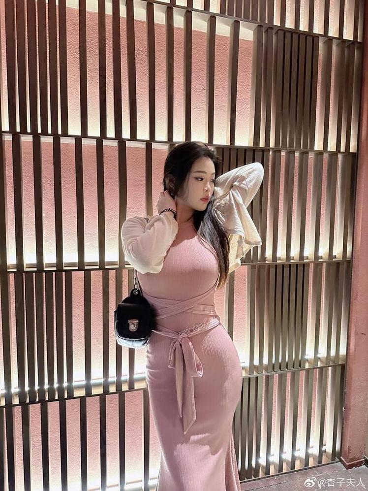 转发到好友群分享黑料不打烊传送门，获得更多热门八卦